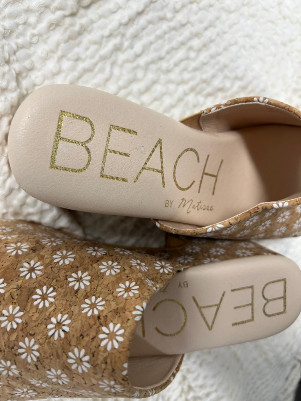 BEACH by Matisse Tan Daisy Embroidered Platform Slide Sandals - Picture 3 of 4